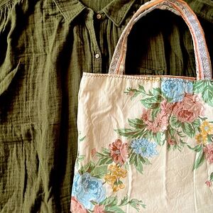 Small Reversible Tote